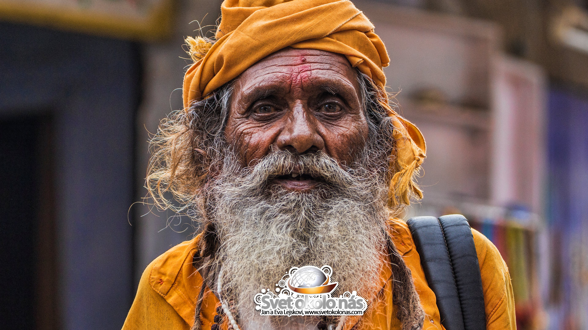 Tapeta na plochu, India - Sadhu v Puškare